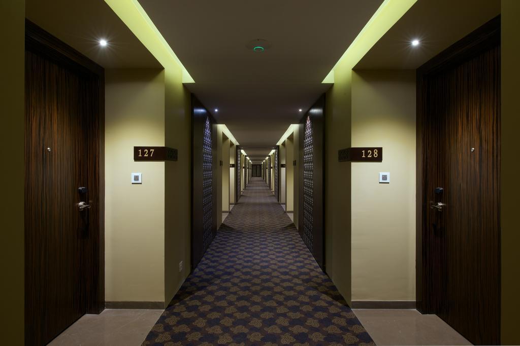 אודייפור Hotel Lakend מראה חיצוני תמונה