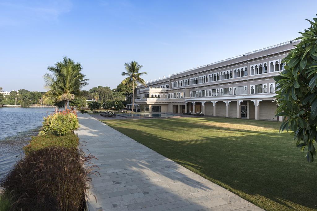 אודייפור Hotel Lakend מראה חיצוני תמונה